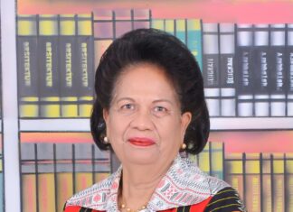 Dr. Ir. Serirama Butarbutar, S.E., S.H., M.Si, M.H. Peduli Mengedukasi Perempuan Kristen