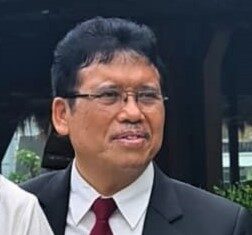 Dr. Pantas H. Silaban, S.E., MBA Cendekiawan yang Terus Memuji Tuhan Lewat Lagu