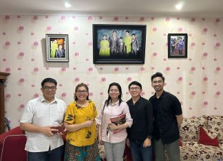 Pengurus Gerakan Pemuda (GP) GPIB Harapan Indah dan Tim Kunjungi Rumah Pemimpin Umum/Pemimpin Redaksi NARWASTU Bicara Seputar Podcast