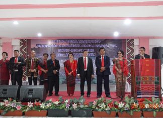 Pesta Bona Taon 2024 Punguan Hutauruk Ompu Hapaltua Boru dan Bere Se-Jabodetabek Meriah