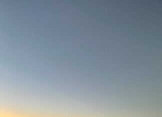 Pesona Gunung Bromo: Harmoni Alam dan Kekaguman atas Ciptaan Tuhan