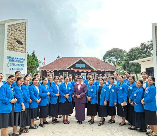 Dari Panggilan Seorang Perempuan Ke Sejarah Panjang Sekolah Bibelvrouw HKBP